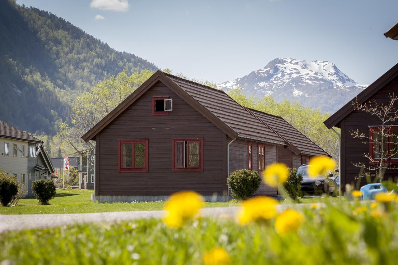 Forde Gjestehus Og Camping Kültér fotó