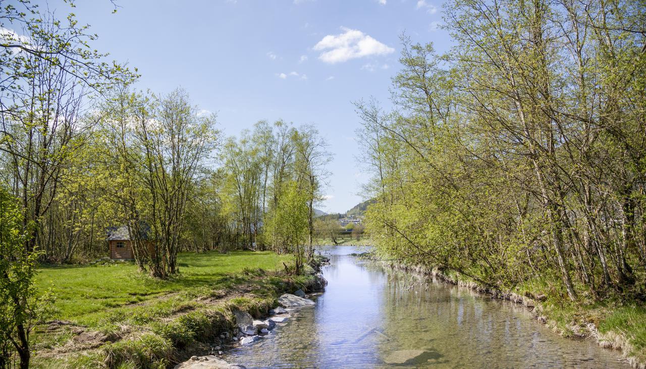 Forde Gjestehus Og Camping Kültér fotó